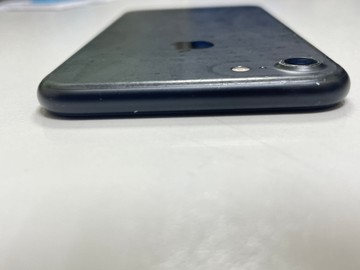 Б/в Мобільний телефон Apple iphone 7 32gb 01-200963042