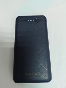 Б/в Повербанк Philips dlp1812p 10000mah 01-200973114