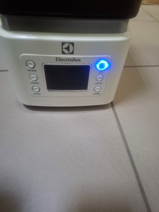 Б/в Зволожувач повітря Electrolux ehu-3515d 01-200977181