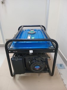 Б/в Генератор Hyundai pt6500 01-201007742
