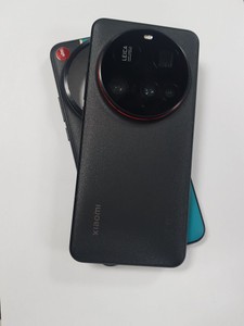 Б/в Мобільний телефон Xiaomi 15 ultra 16/512 01-201003796