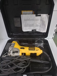 Б/в Електролобзик Dewalt dw333kt 01-201003899