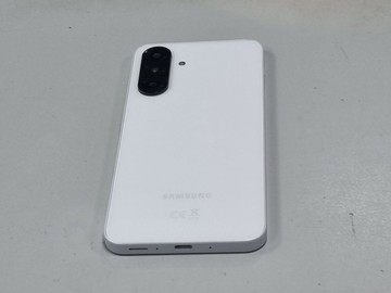 Б/в Мобільний телефон Samsung galaxy a26 5g 6/128gb 01-201031084