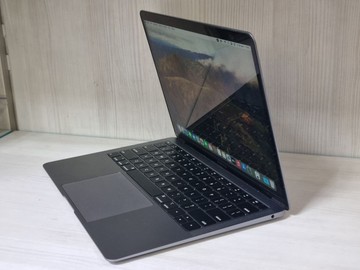 Б/у Ноутбук Apple macbook air a1932/13.3"/ core i5 1.6ghz/ram 8gb/ssd 128b/intel uhd grafics 617 01-201086620