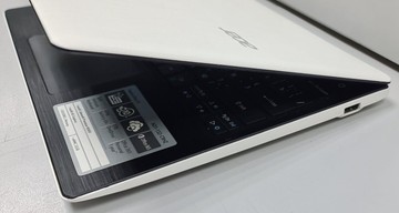 Б/у Ноутбук Acer 11/celeron n3060 ddr3/2gb ddr3/hdd 30 gb/ssd *відсутній/*інтегрована 01-201082398