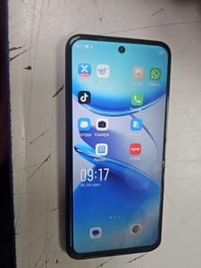 Б/у Мобільний телефон Infinix smart 9 4/128gb 01-201096523