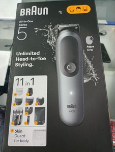 Б/у Машинка для стрижки Braun all-in-one 5 series 5805 01-201106499