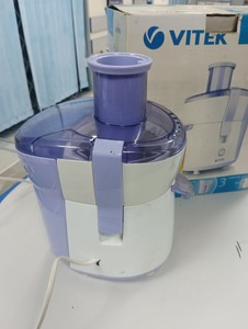 Б/у Соковыжималка Vitek vt-1633 01-201116300