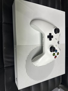 Б/в Ігрова приставка Microsoft xbox one s 1tb 01-201114573