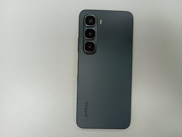 Б/в Мобільний телефон Infinix hot 60i 4/128gb 01-201123711