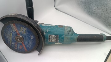 Б/в Кутова шліфмашина Makita ga9020s 01-201052901