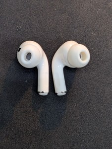 Б/в Навушники Apple airpods pro 2nd generation 01-201101556