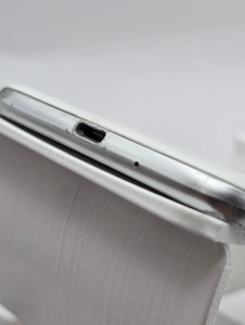 Б/в Мобільний телефон Samsung galaxy j3 sm-j320f 01-201170053