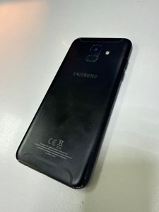 Б/в Мобільний телефон Samsung sm-a600fn galaxy a6 duos 01-201181707