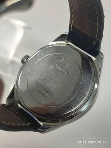 01-18989175: Guess w65006l2