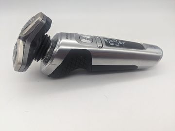 01-200580905: Philips norelco s9000 prestige sp9841