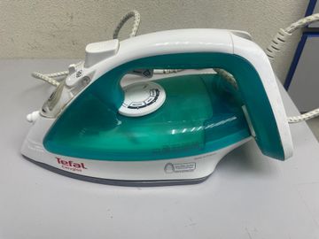 01-200610191: Tefal fv3910