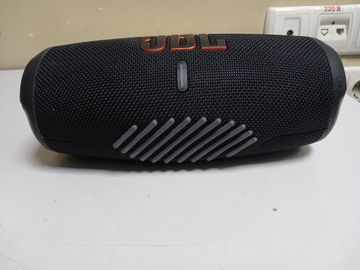 01-200635151: Jbl charge 5