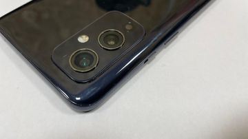 01-200605138: Oneplus 9 5g 8/128gb