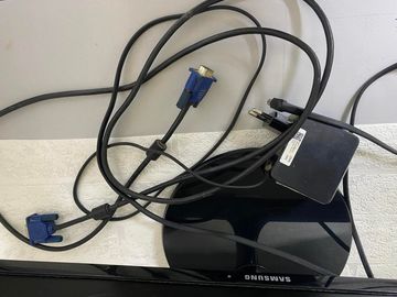 01-200765902: Samsung s22f350f