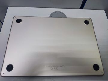 01-200775443: Apple macbook air 13,6" m2 2022