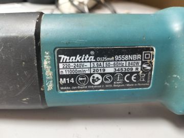 01-200790601: Makita 9558nbr