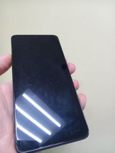 01-200794613: Motorola moto g84 12/256gb