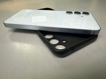 01-200796981: Samsung galaxy a55 5g sm-a556b 8/256gb