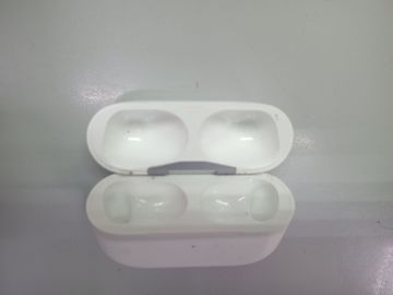 Б/в Навушники Apple airpods pro 2nd generation with magsafe charging case usb-c 01-200797710