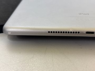 Б/у Планшет Apple ipad 6 gen 2018 32gb wi-fi + lte 01-200833495