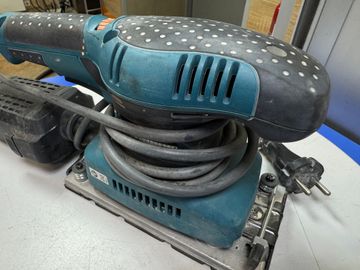 Б/у Шлифмашина вибро Makita bo3711 01-200749399