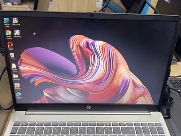 Б/в Ноутбук Hp екр 15,6"/ core i5 1335u 1.3ghz/ ram8gb/ ssd512gb/ iris xe graphics 01-200628979