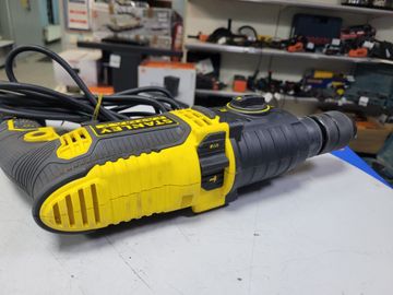 Б/у Дрель ударная Stanley fmeh1100k 01-200815525