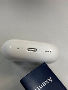 Б/в Навушники Apple airpods pro 2nd generation with magsafe charging case usb-c 01-200858333