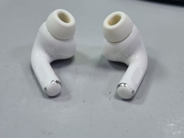 Б/в Навушники Apple airpods pro 2nd generation with magsafe charging case usb-c 01-200824657