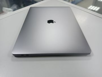 Б/в Ноутбук Apple macbook pro 16" 2019 a2141 core i9 2,4ghz/ram16gb/ssd1tb/amd radeon pro 5500m 4gb 01-200814583