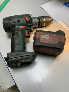 Б/в Шурупокрут Metabo bs 14.4 lt 1акб 4ah зп 01-200870547