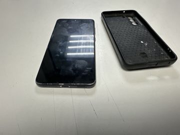 Б/в Мобільний телефон Samsung galaxy s21fe 5g 6/128gb 01-200875713