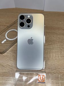 Б/у Мобильный телефон Apple iphone 15 pro max 256gb 01-200841381