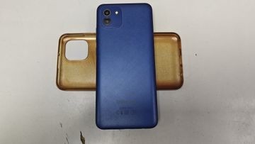 Б/в Мобільний телефон Samsung galaxy a03 sm-a035f 3/32gb 01-200881073