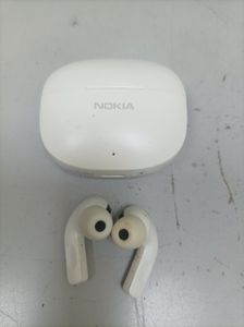 Б/у Наушники Nokia go earbuds+ tws-201 01-200892003