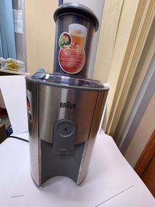 Б/в Соковитискач Braun multiquick j700 01-200892621