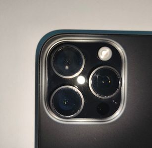 Б/в Мобільний телефон Apple iphone 16 pro max 256gb 01-200899076