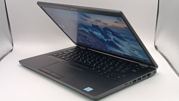 Б/в Ноутбук  14/core i5 8365u ddr4/8gb ddr4/ssd 256 gb/*інтегрована 01-200904305