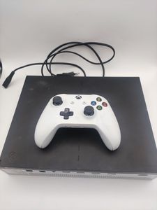 Б/у Игровая приставка Microsoft xbox one s 1tb 01-200907197