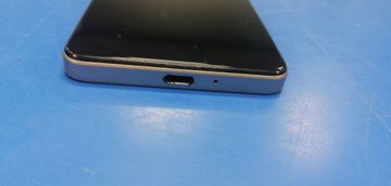 Б/у Мобільний телефон Zte nubia music 4/128gb 01-200910340