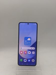 Б/в Мобільний телефон Samsung galaxy flip6 12/256gb 01-200884498