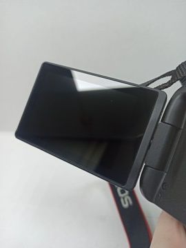 Б/у Фотоаппарат Canon eos 250d kit 18-55mm ef-s is stm 01-200922712