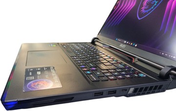 Б/в Ноутбук Msi 17/core i9-13950hx ddr5/16gb ddr5/ssd 512 gb/geforce rtx4070 8gb 01-200892290