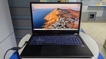 Dream Machines 15/core i7 9750h ddr4/16gb ddr4/ssd 1000 gb/geforce rtx2080 max-q 8gb